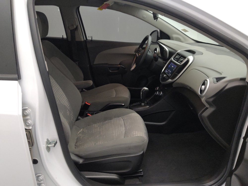 Used 2020 Chevrolet Sonic LT FWD image 21