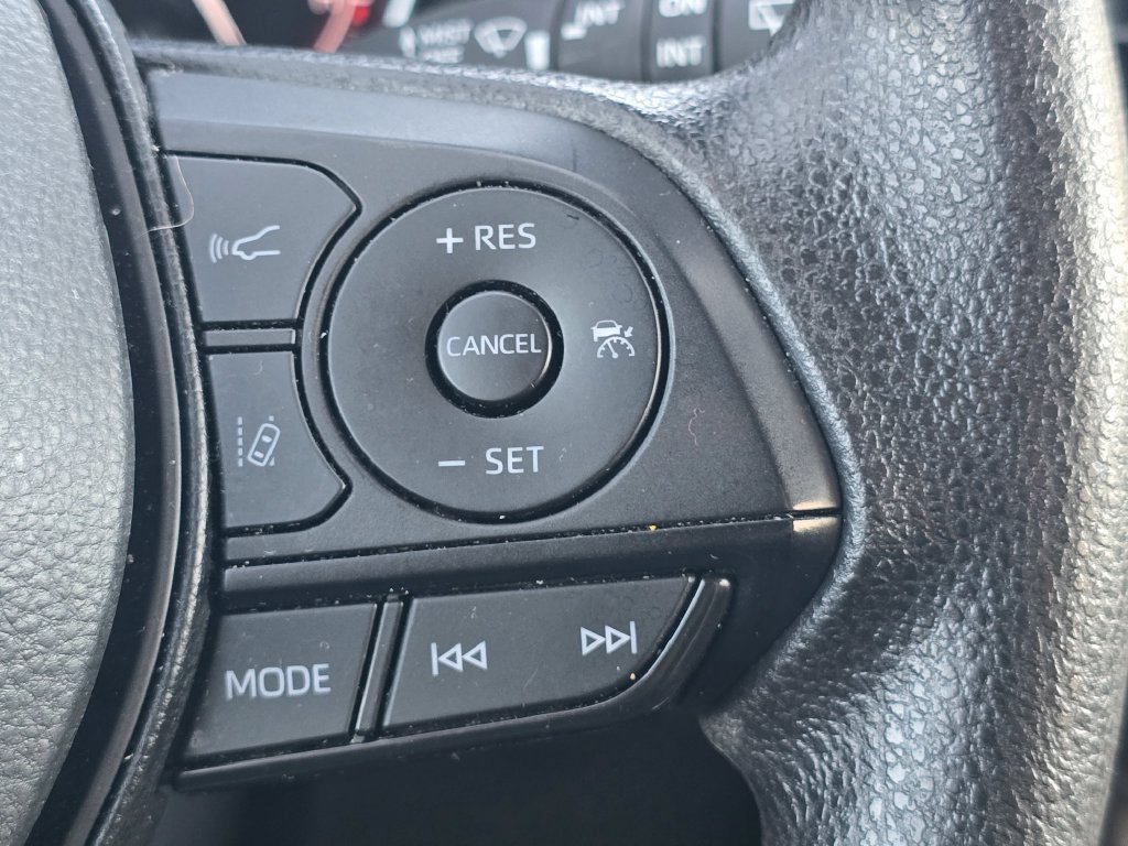 Certified 2024 Toyota RAV4 XLE FWD image 38