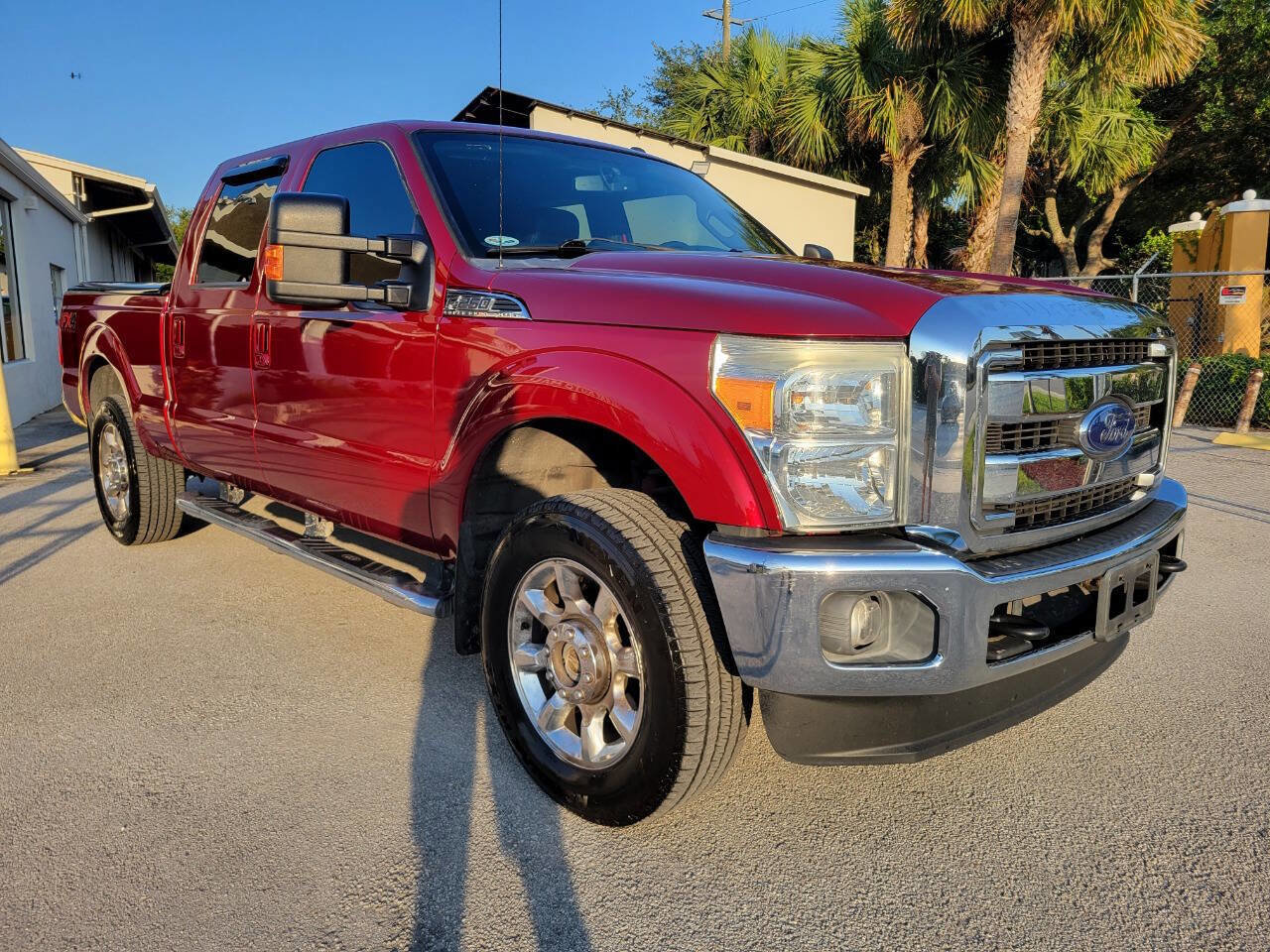 Used 2016 Ford F250 Lariat w/ Lariat Ultimate Package image 3