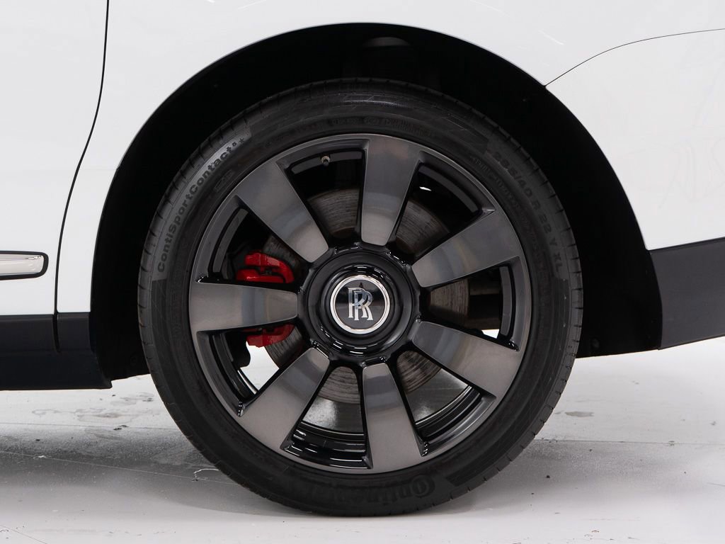 Certified 2020 Rolls-Royce Cullinan image 51