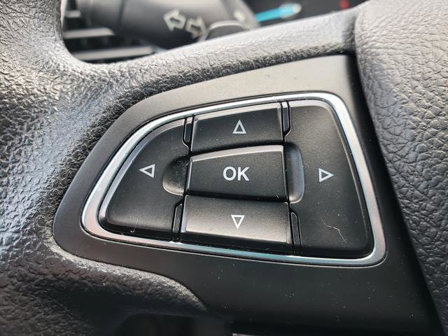 Used 2017 Ford Escape SE image 27