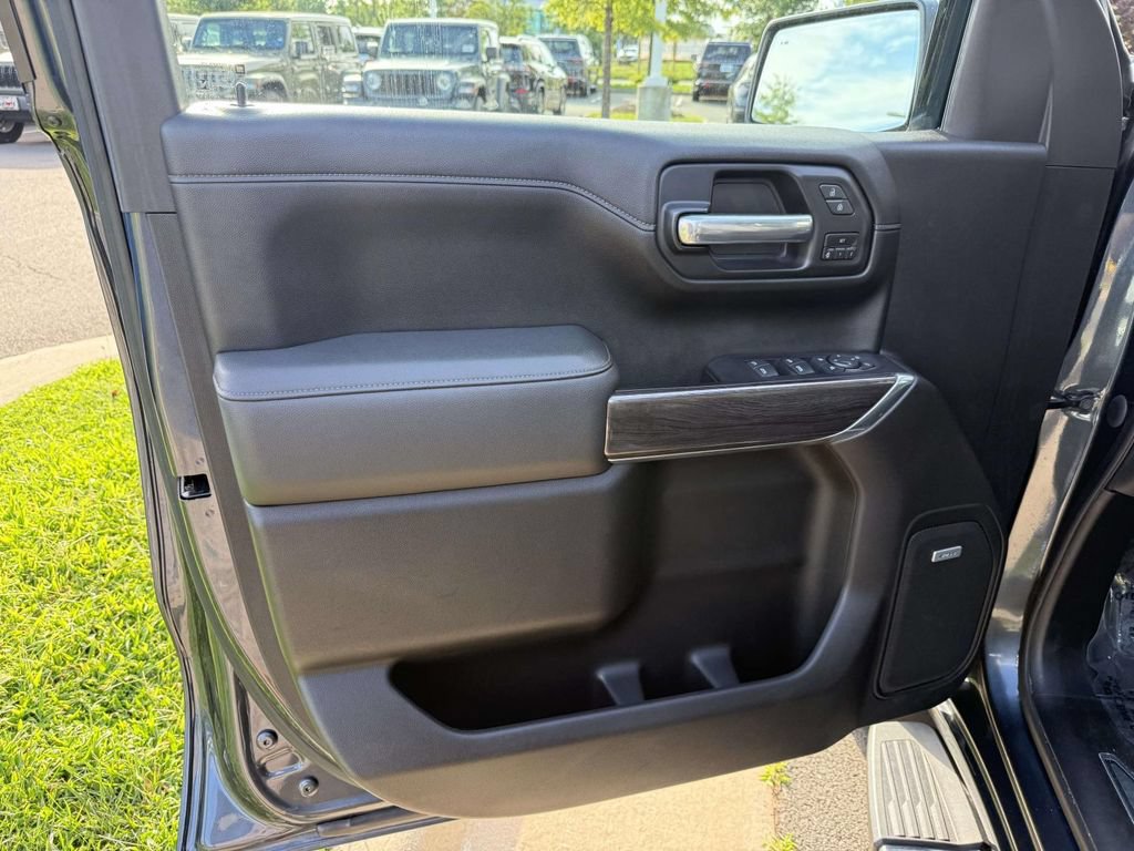 Used 2019 Chevrolet Silverado 1500 LTZ w/ LTZ Plus Package AWD/4WD image 34
