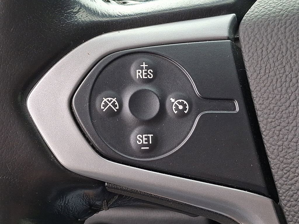 Used 2018 Chevrolet Colorado ZR2 image 16