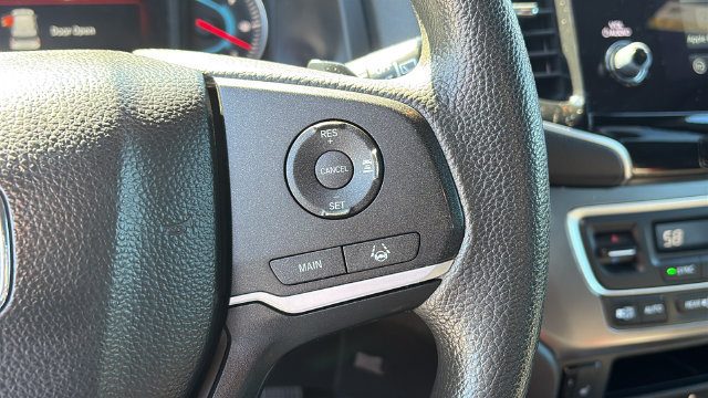 Used 2022 Honda Pilot Sport image 14