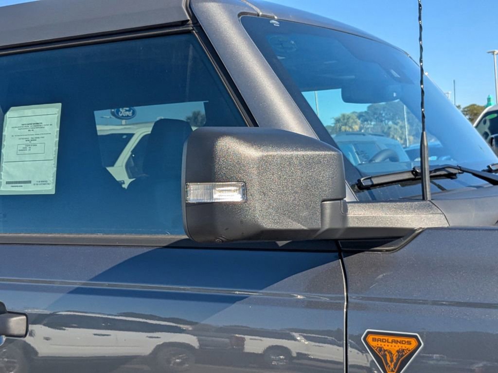 New 2025 Ford Bronco Badlands image 12