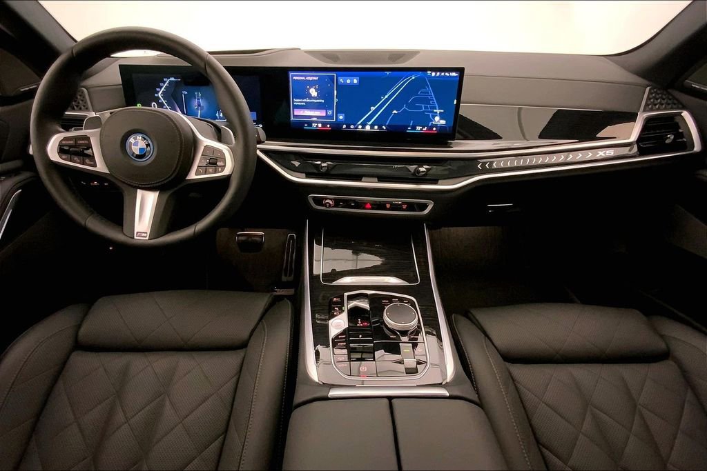 Certified 2026 BMW X5 xDrive50e w/ M Sport Package image 16