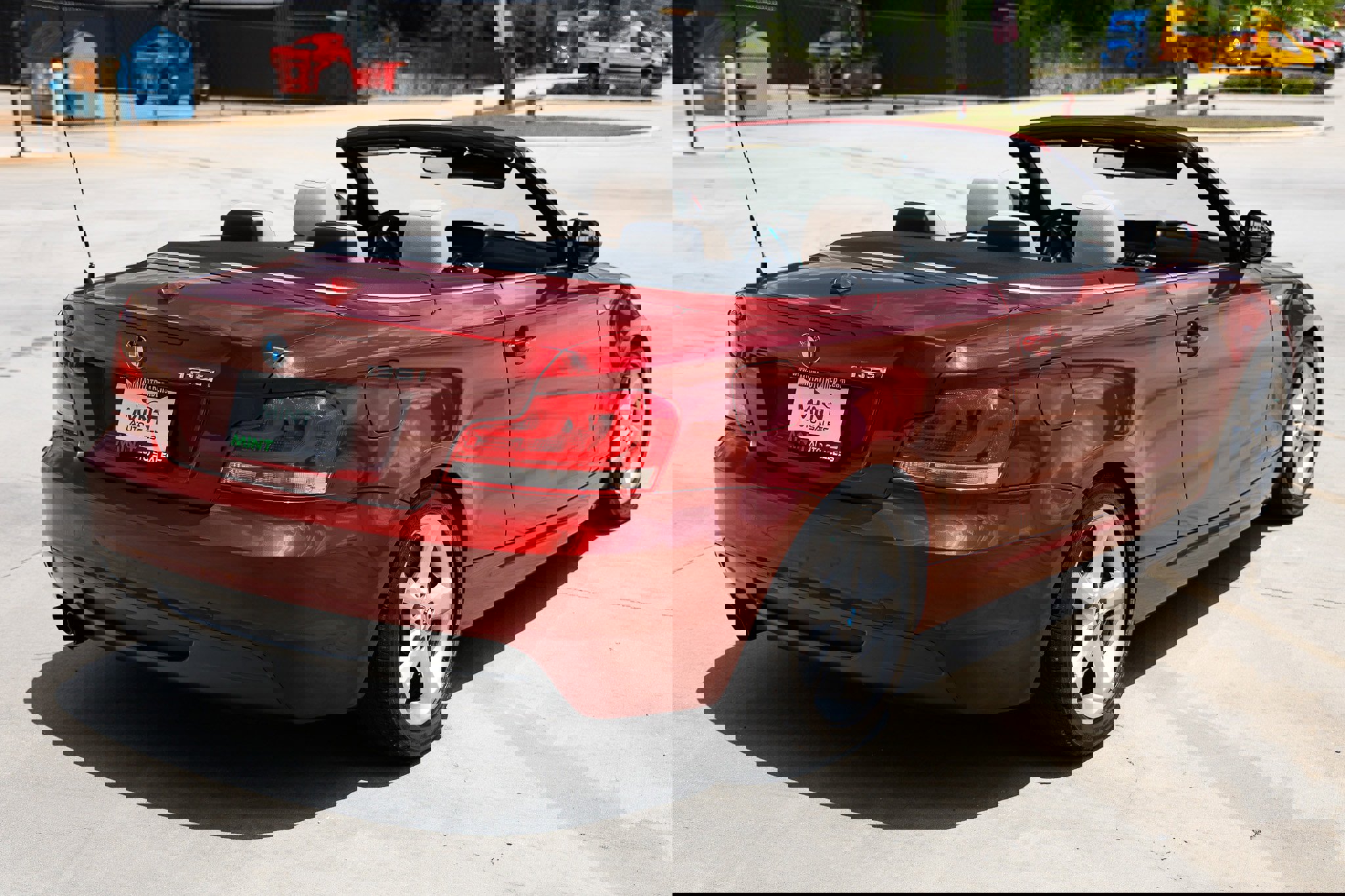 Used 2012 BMW 135i Convertible w/ Premium Pkg RWD image 13