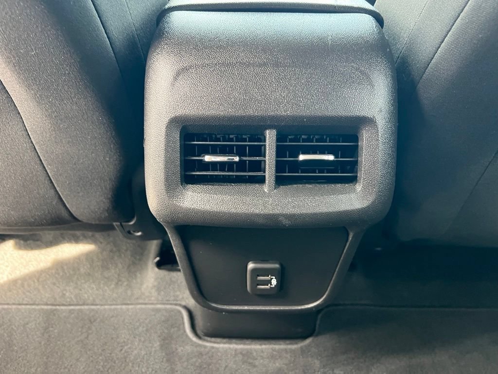 Used 2022 Chevrolet Equinox LS w/ LS Convenience Package FWD image 20