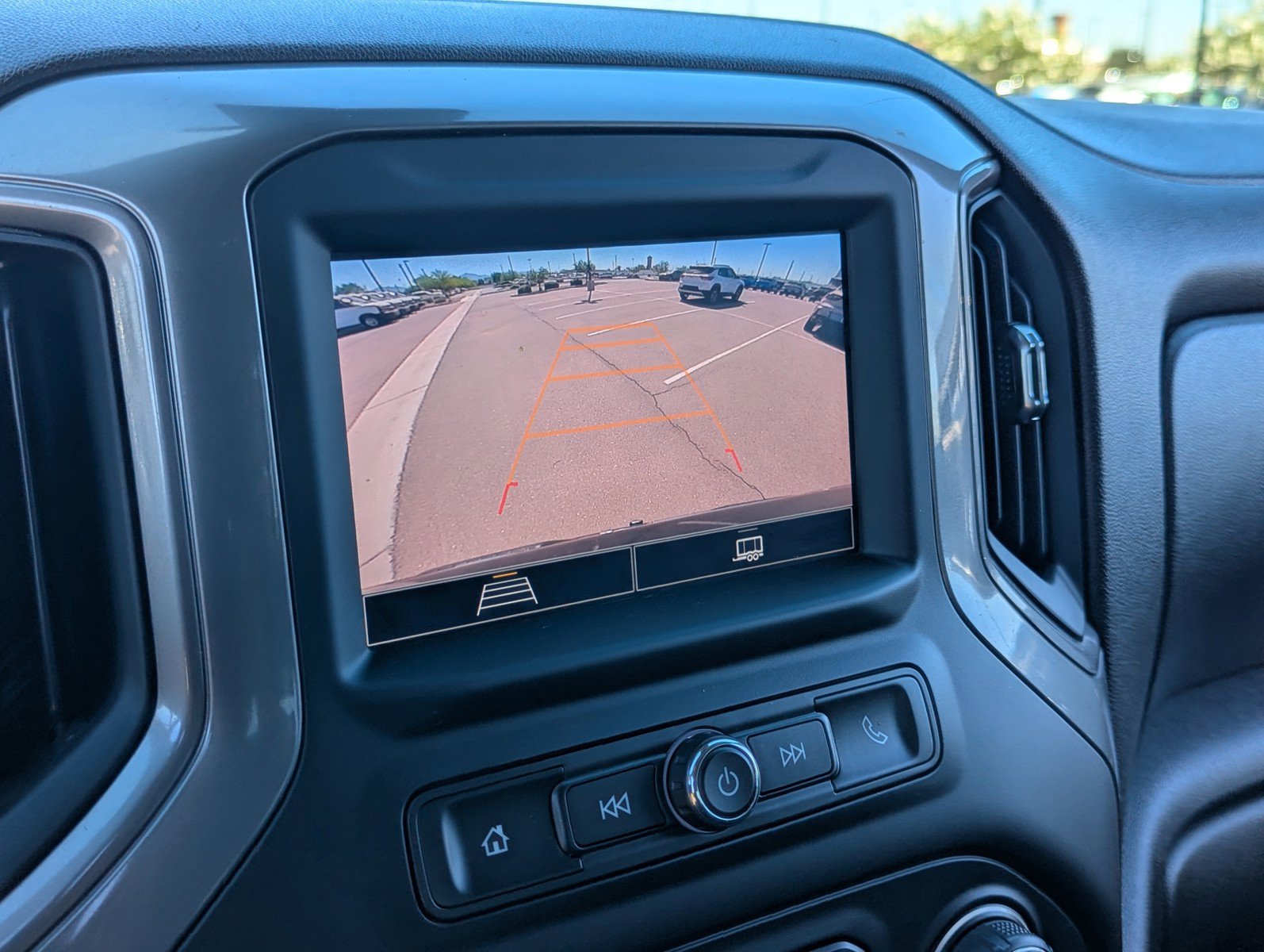 Certified 2024 Chevrolet Silverado 1500 Custom image 28