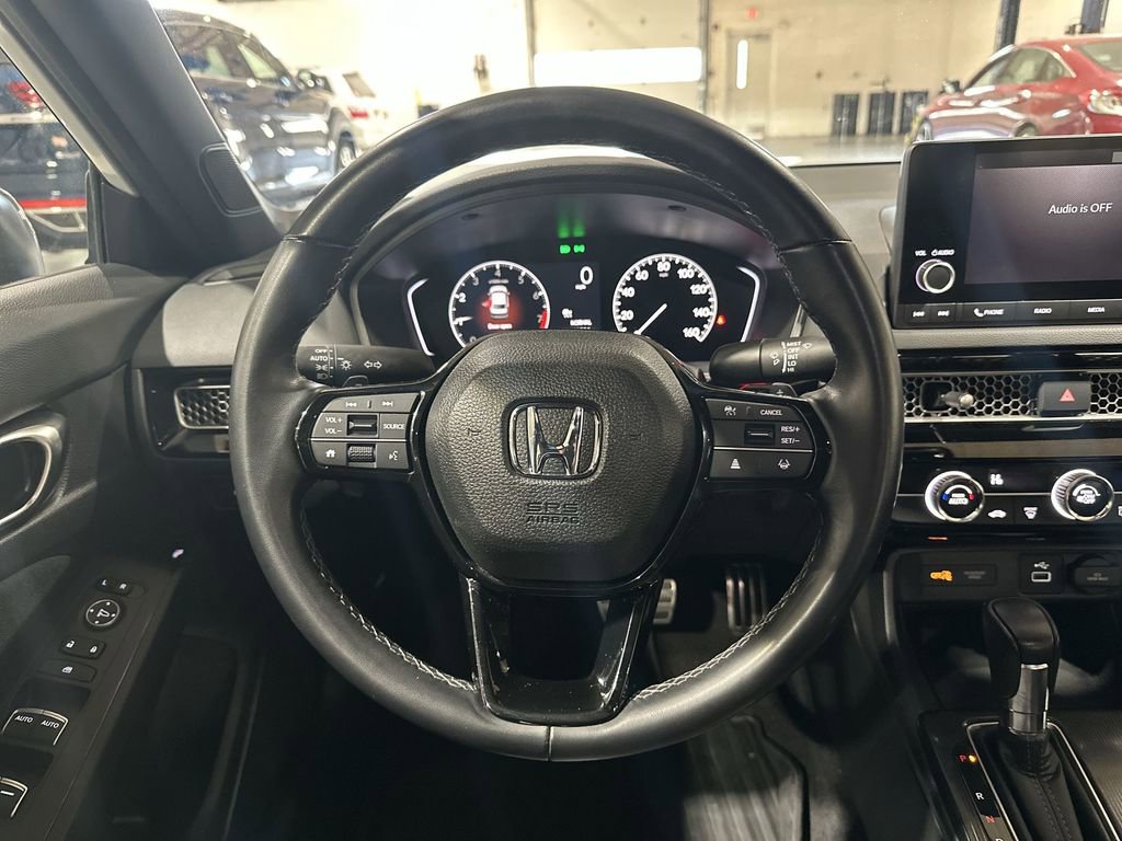 Used 2023 Honda Civic Sport image 11
