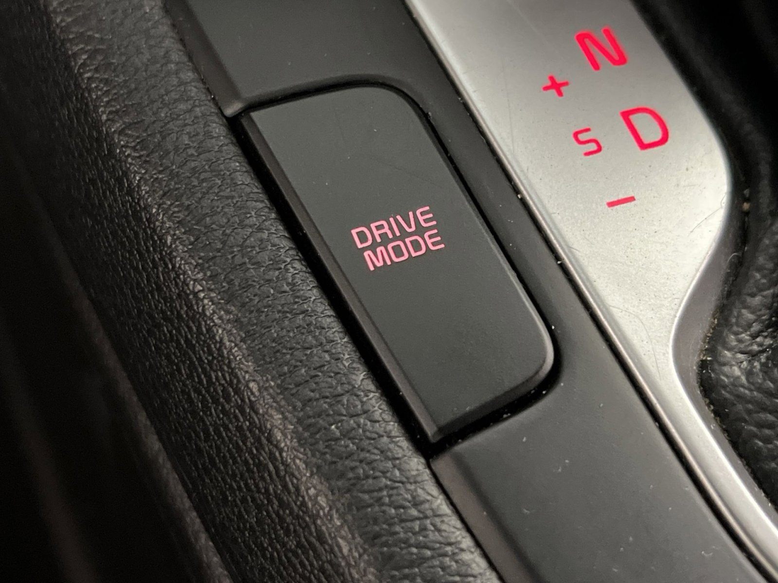 Used 2023 Kia Forte LXS image 29