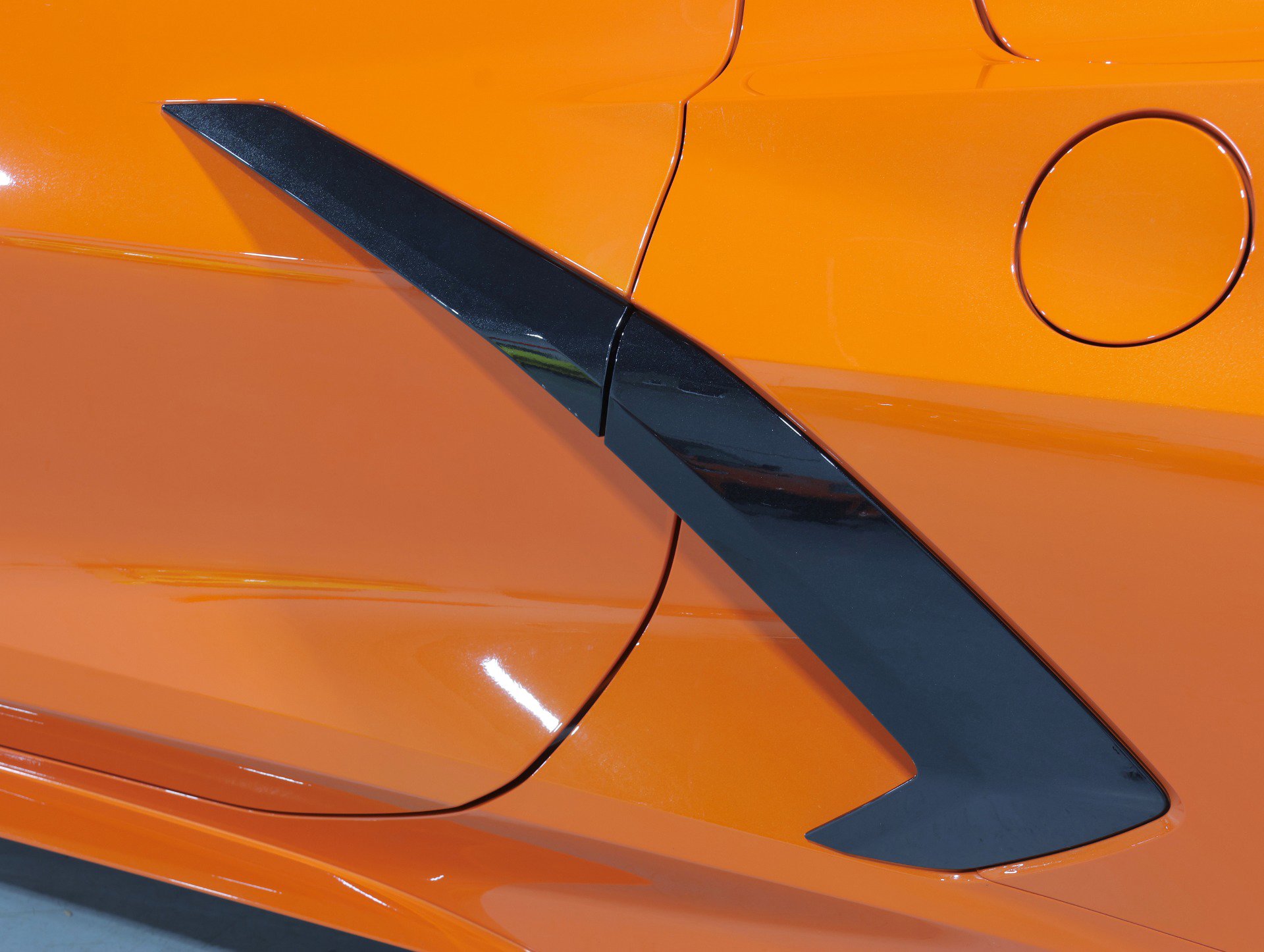 Used 2021 Chevrolet Corvette Stingray Premium Cpe w/ Z51 Performance Package image 36