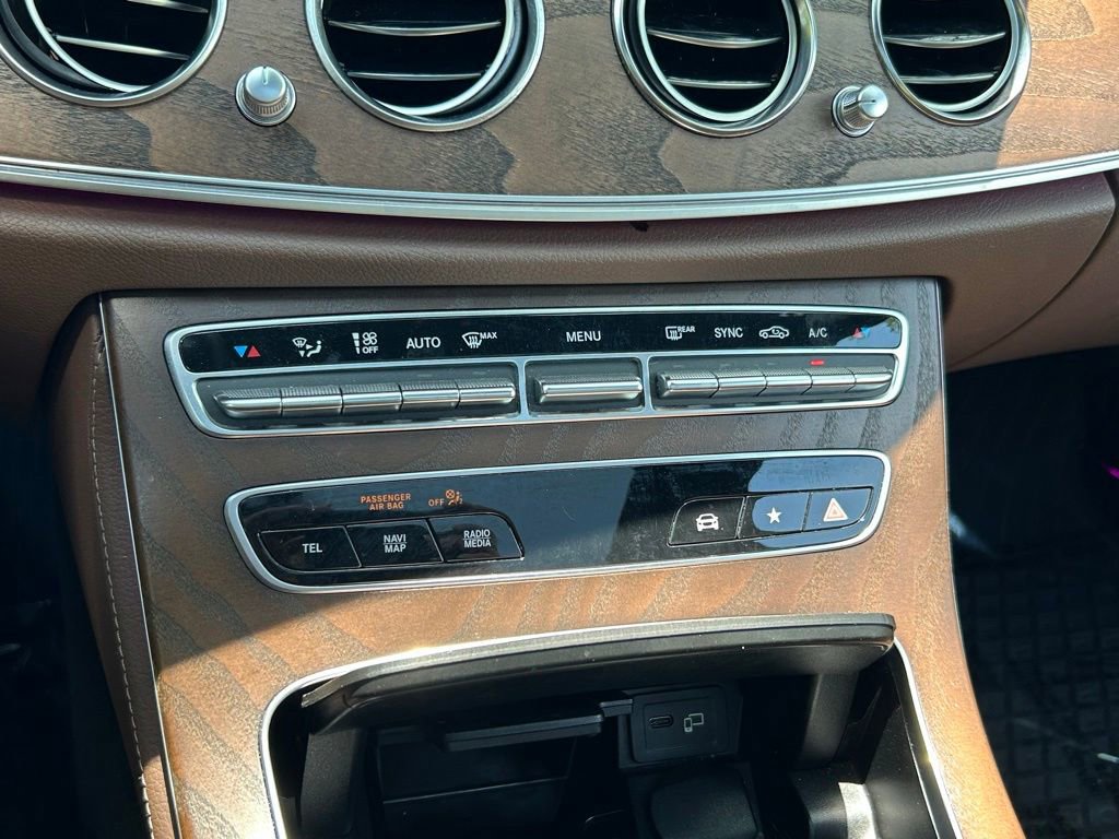 Used 2023 Mercedes-Benz E 350 4MATIC Sedan image 22