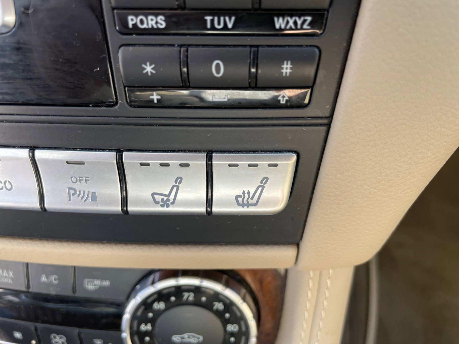 Used 2014 Mercedes-Benz CLS 550 4MATIC image 17