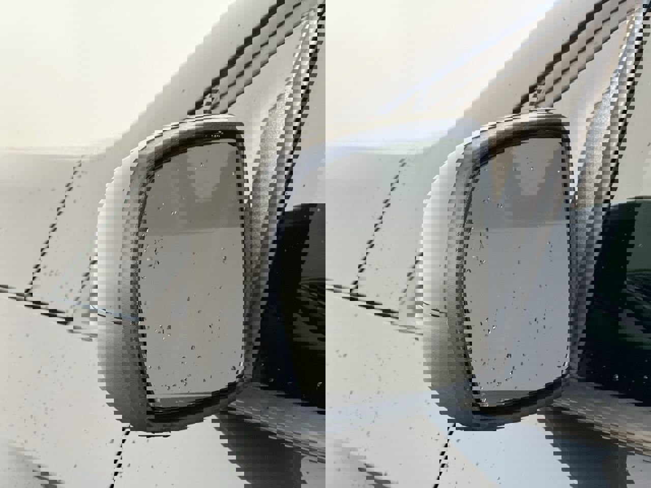 Used 2022 Ford Edge SE w/ Black Appearance Package image 11