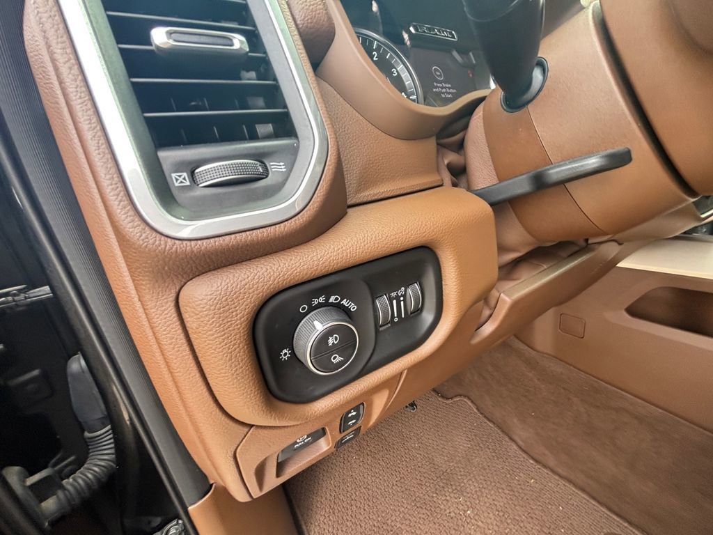 Used 2020 RAM 1500 Laramie image 25