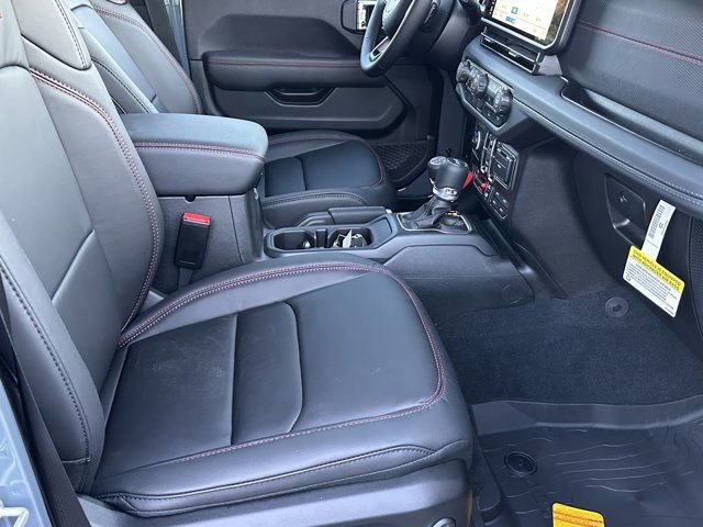 New 2026 Jeep Wrangler Unlimited Rubicon image 13