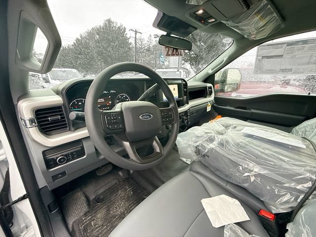 New 2026 Ford F550 4x4 Regular Cab Super Duty image 11