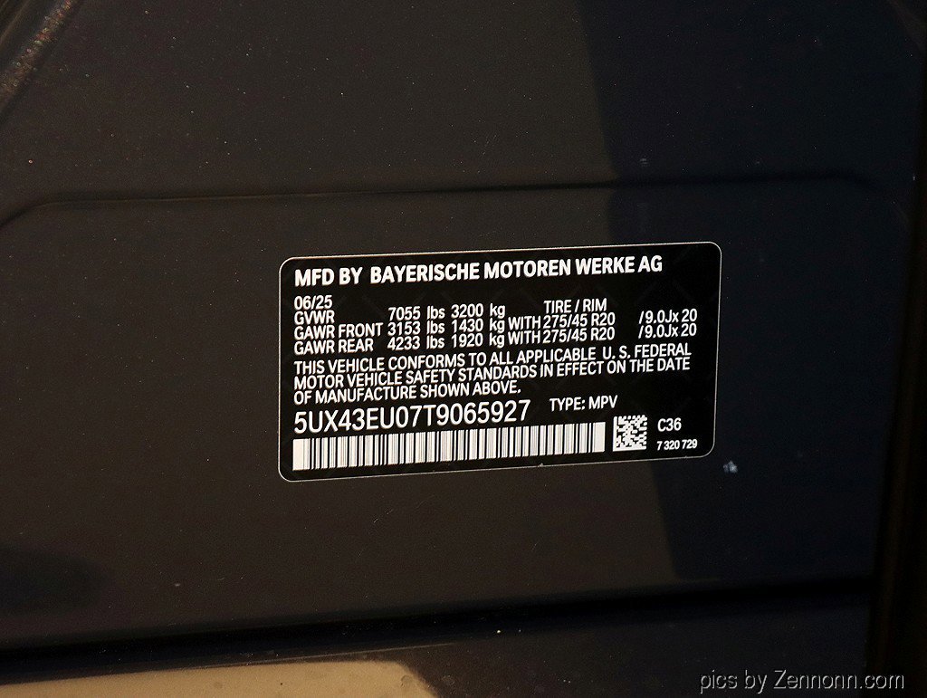 Used 2026 BMW X5 xDrive50e w/ M Sport Package image 28