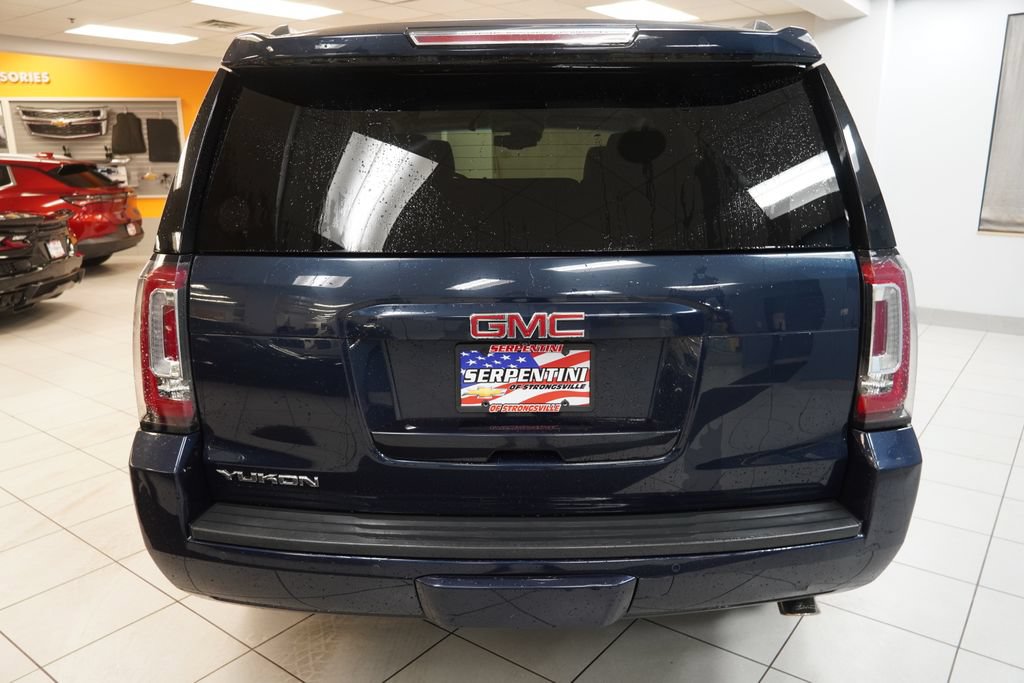 Used 2017 GMC Yukon SLT w/ Open Road Package AWD/4WD image 11