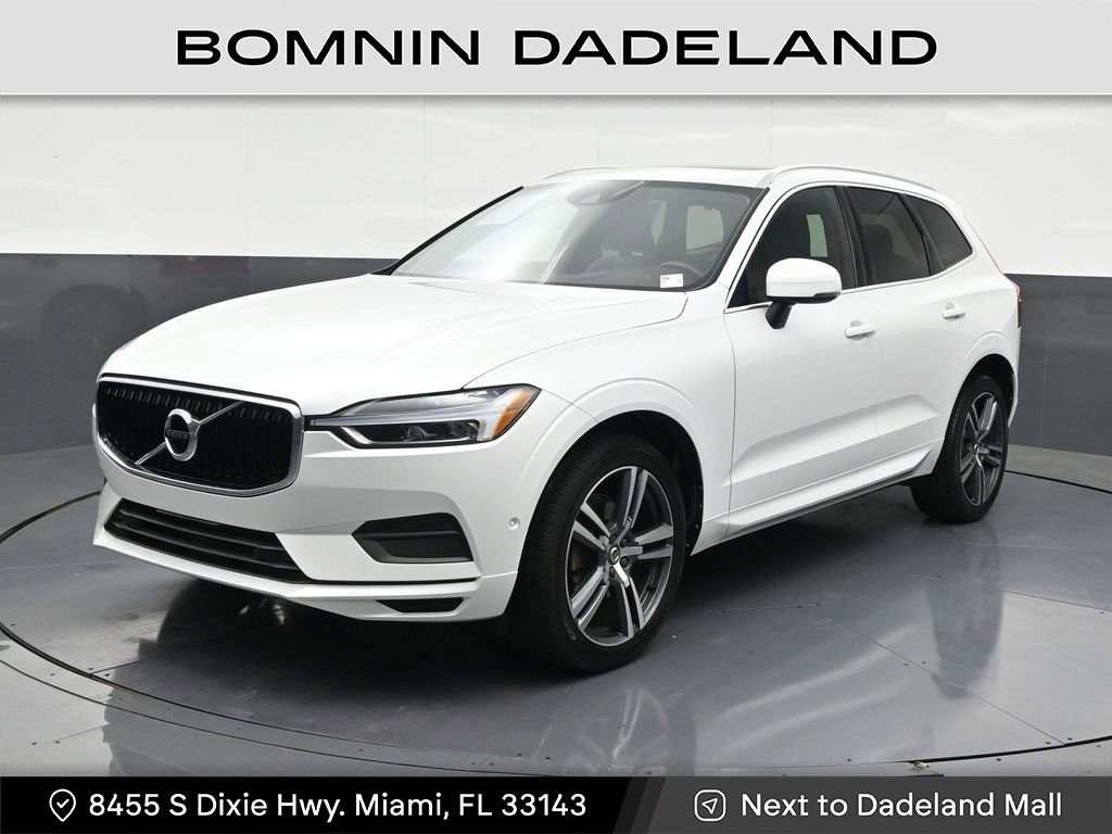 Used 2018 Volvo XC60 T5 Momentum w/ Vision Package