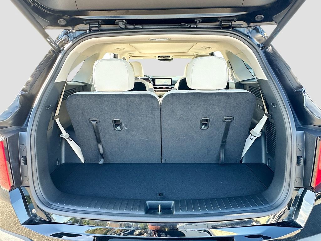 Certified 2024 Kia Sorento SX image 26