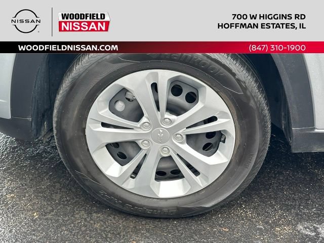 Used 2024 Chevrolet Trax LS FWD image 9