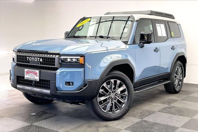 Used 2025 Toyota Land Cruiser w/ Premium Package AWD/4WD image 12