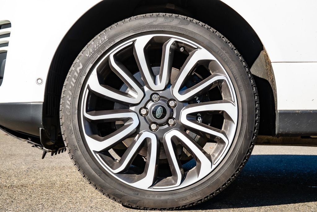 Used 2022 Land Rover Range Rover Westminster Edition image 10