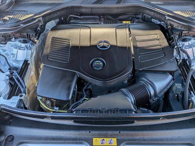 Certified 2025 Mercedes-Benz GLC 300 4MATIC image 21