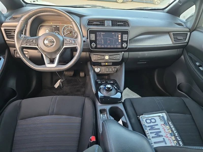 Used 2021 Nissan Leaf SV w/ SV Technology Package image 7