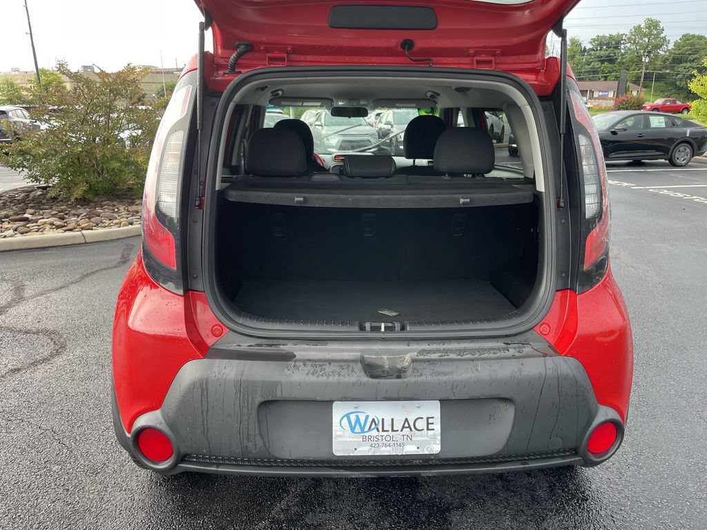 Used 2015 Kia Soul + FWD image 31