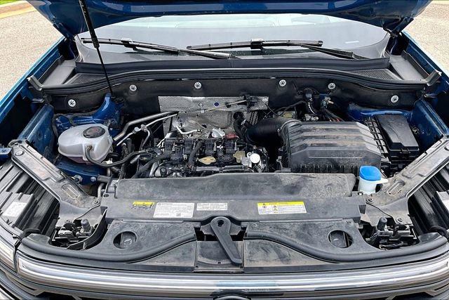 Used 2025 Volkswagen Atlas SEL Premium R-Line AWD/4WD image 10