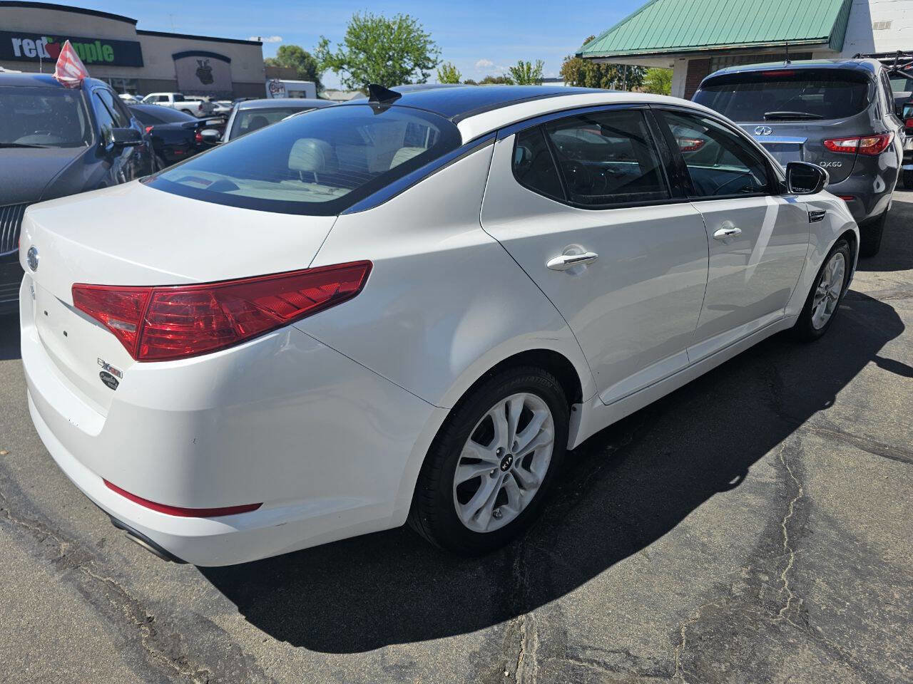 Used 2011 Kia Optima EX w/ Premium Pkg FWD image 6