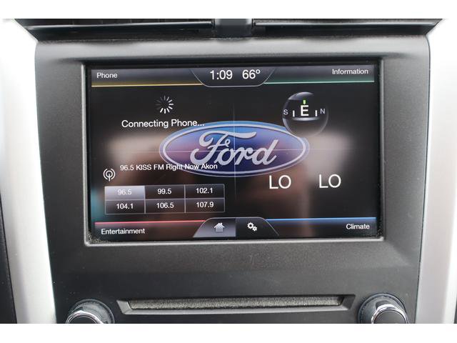Used 2016 Ford Fusion SE image 16