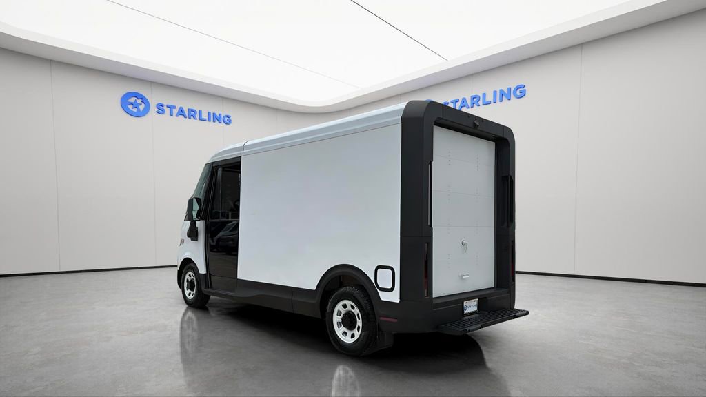 Used 2024 Chevrolet Brightdrop 400 w/ Commercial Equipment Package AWD/4WD image 6