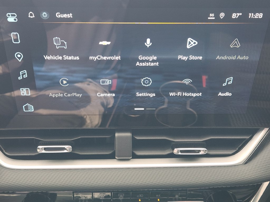 New 2027 Chevrolet Equinox LT FWD image 12