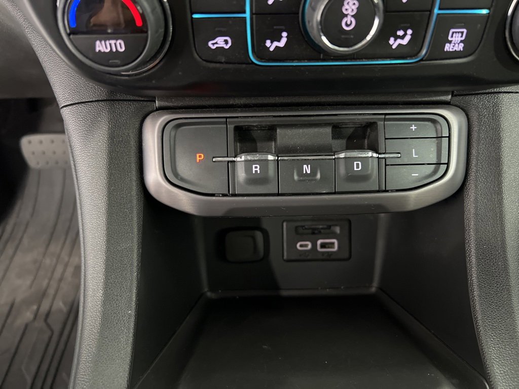 Used 2023 GMC Acadia AT4 w/ Preferred Package image 14