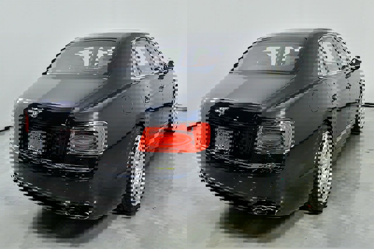 Used 2015 Bentley Flying Spur V8 image 12