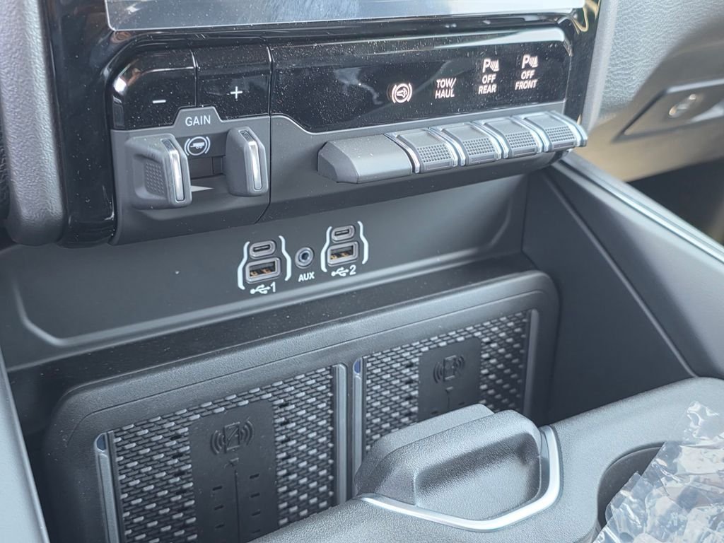 New 2026 RAM 2500 Big Horn AWD/4WD image 18