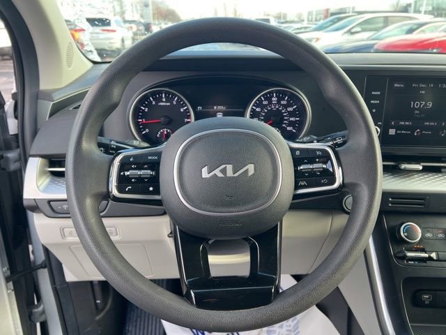 Certified 2023 Kia Carnival LX image 14