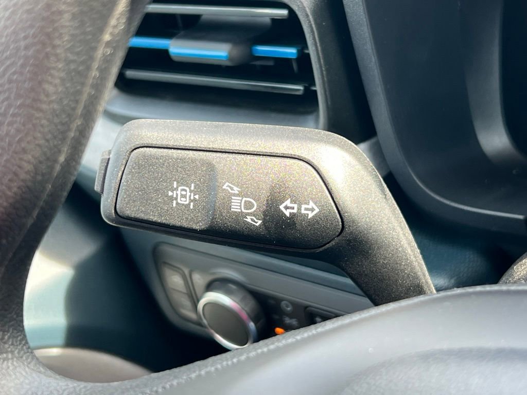 New 2026 Ford Maverick XLT image 32