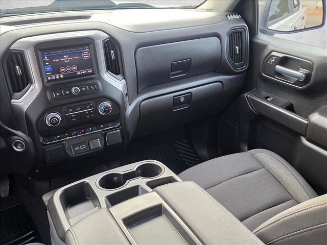 Used 2024 Chevrolet Silverado 1500 Custom Trail Boss w/ LPO, Dark Essentials Package AWD/4WD image 19