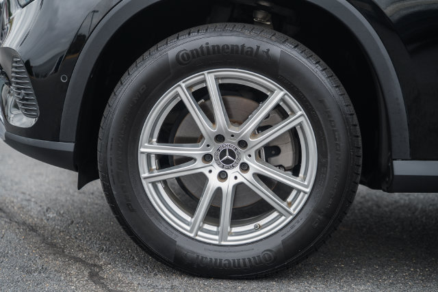 Used 2023 Mercedes-Benz GLC 300 4MATIC image 17