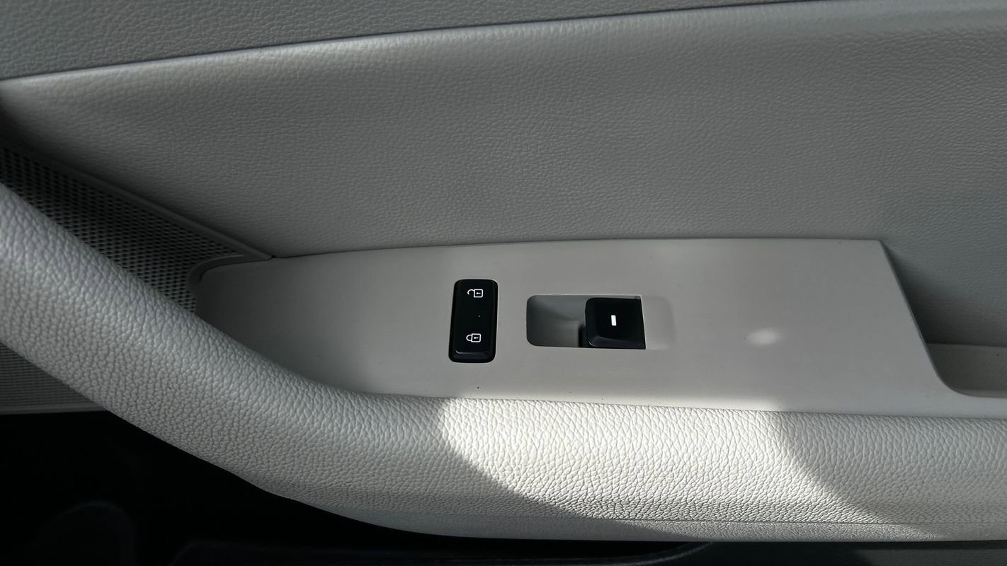 Used 2018 Hyundai Sonata SEL image 33