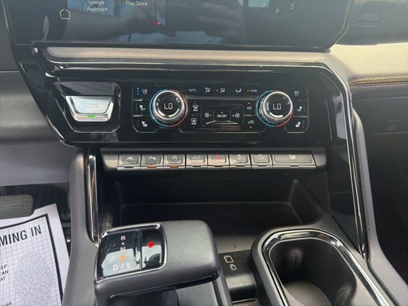 Used 2022 GMC Sierra 1500 AT4 w/ Sierra Safety Plus Package image 8