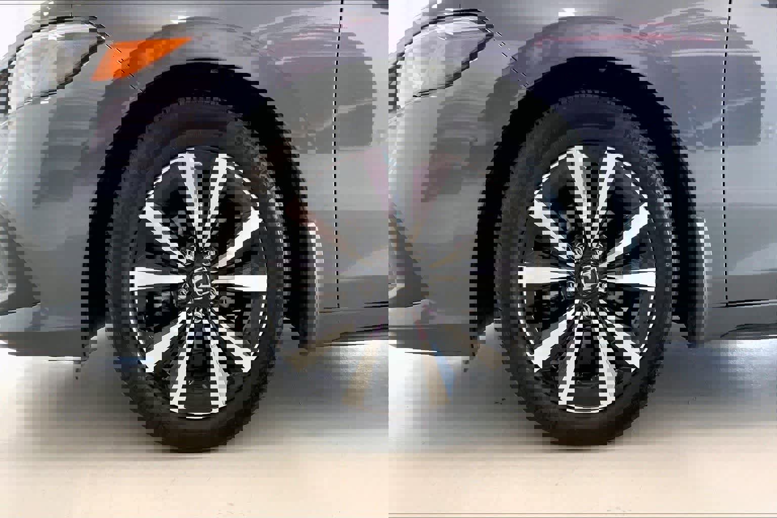 Used 2024 Honda Civic EX-L image 7