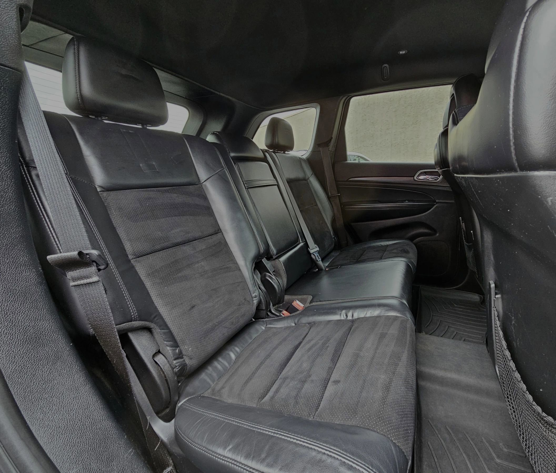 Used 2017 Jeep Grand Cherokee Altitude image 17