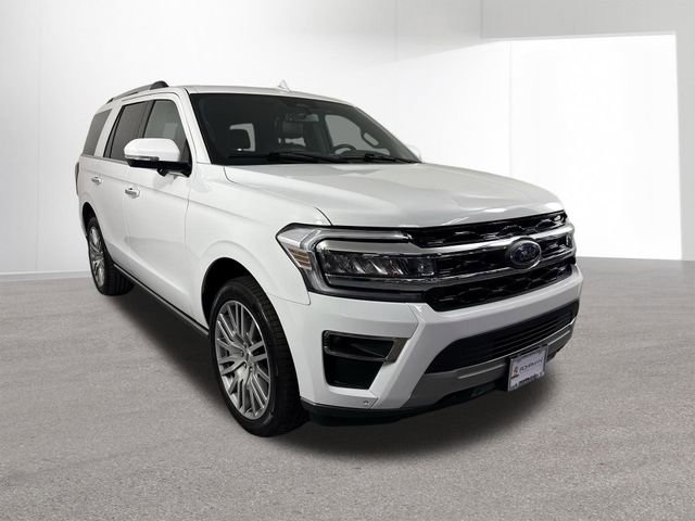 Used 2023 Ford Expedition Limited image 3