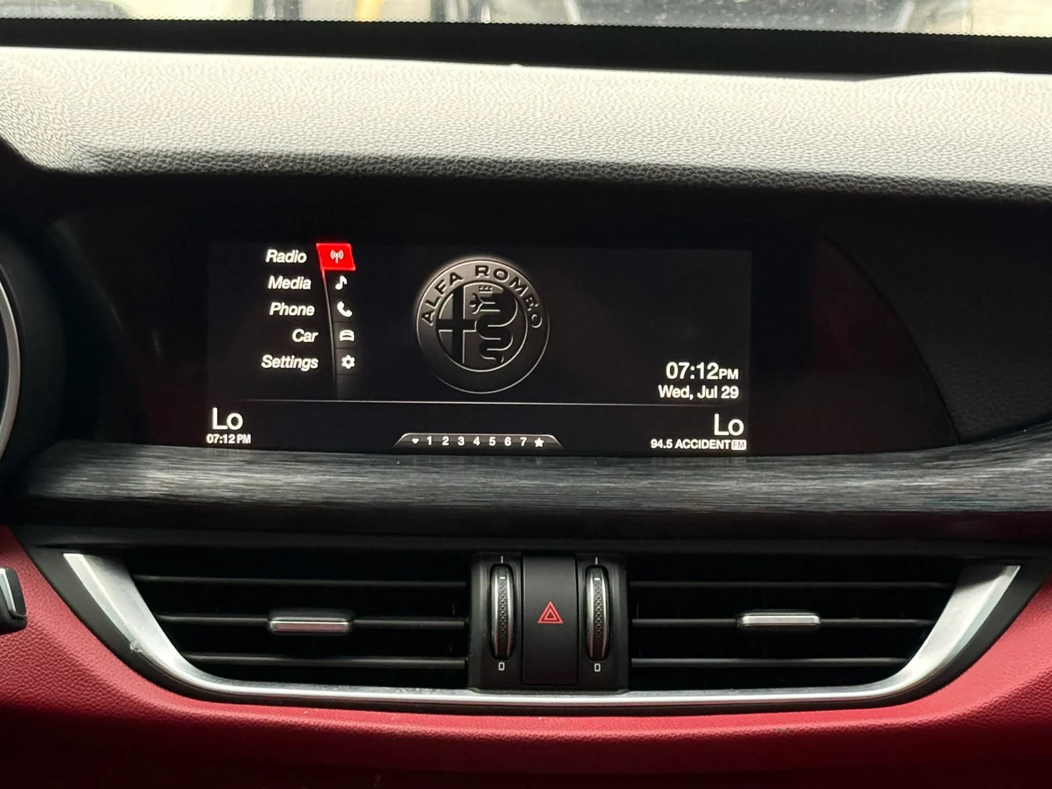 Used 2019 Alfa Romeo Stelvio w/ Nero Edizione RWD image 9